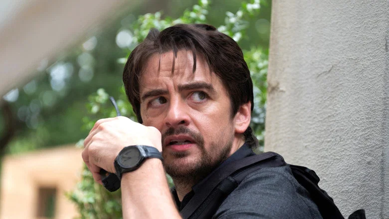 Cena do episódio 4: De Quem é Esse Sangue?