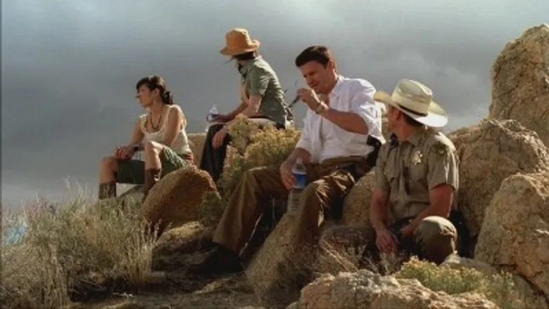 Cena do episódio 17: Crime No Deserto