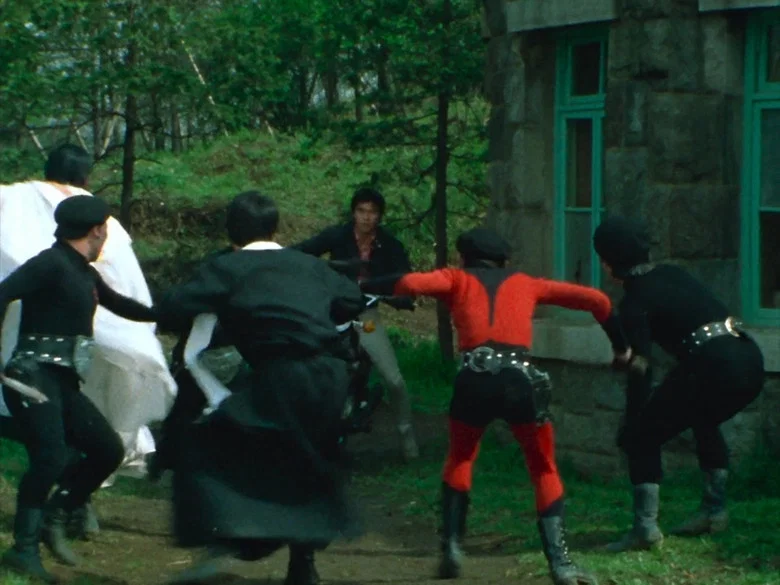Cena do episódio 11: Geba-Condor, o Monstro Vampiro