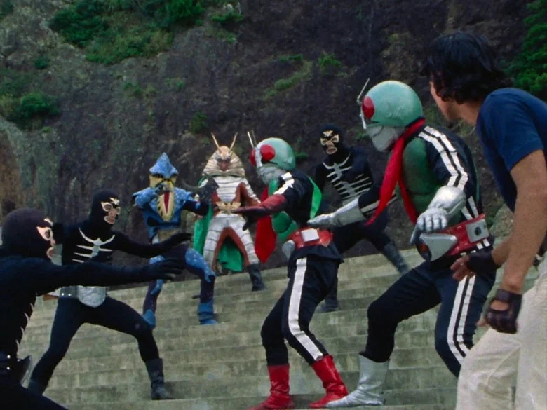 Cena do episódio 73: Dois Riders Derrotados! Shiomaneking!