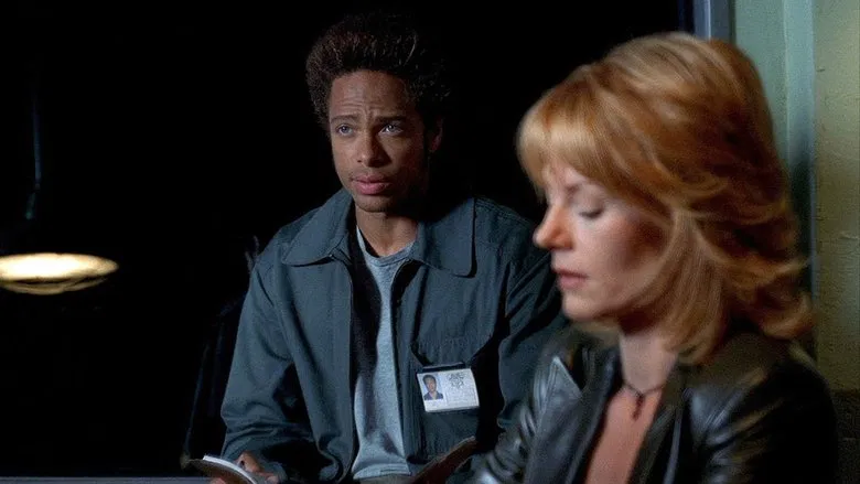 Cena do episódio 16: Fortes demais para morrer