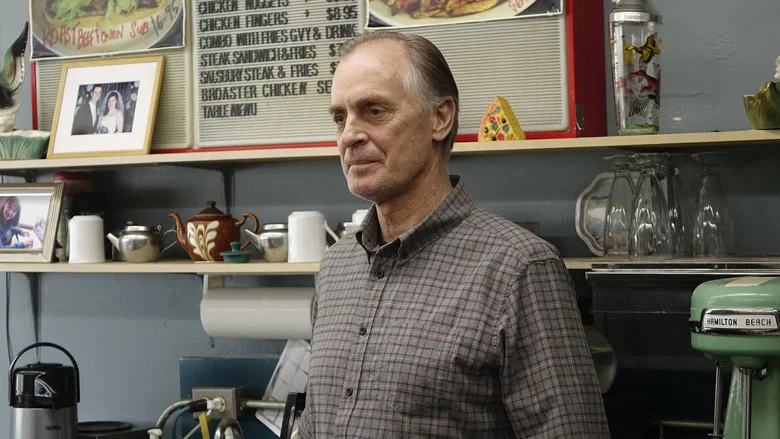 Cena do episódio 9: Uma Raposa, um Coelho e um Repolho